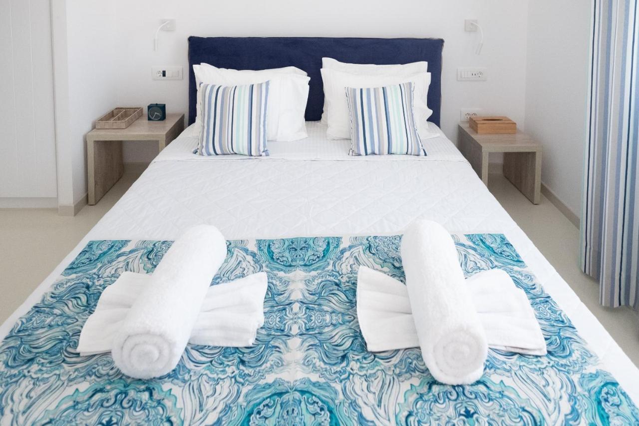 The Mykonist Seaside Villas & Suites Ornos By Amaris Mykonos Town Esterno foto